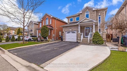 25 Oakmeadow Dr, Brampton, ON, L7A2M1 | Card Image