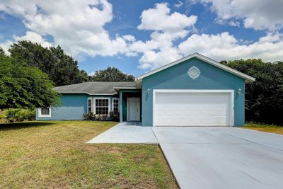 5802 Myrtle Drive, House other with 3 bedrooms, 2 bathrooms and null parking in Fort Pierce FL | Image 2