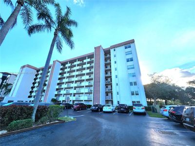 115 - 5900 Nw 44th St, Condo with 3 bedrooms, 2 bathrooms and null parking in Lauderhill FL | Image 1