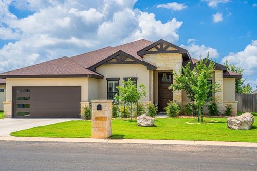 109 Madrona Ln, Fredericksburg, TX, 78624-2864 | Card Image