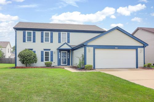 1557 Scottdale Cir, Wheaton, IL, 60189-8945 | Card Image