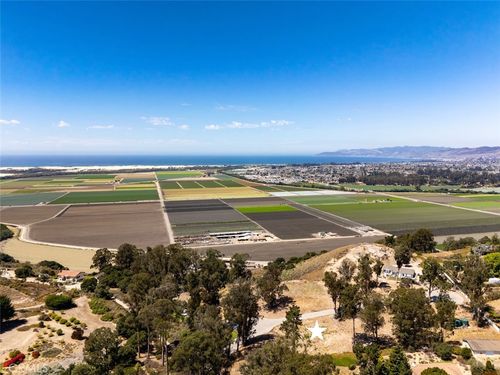 0 0 Castle Bluff Rd., Arroyo Grande, CA, 93420 | Card Image