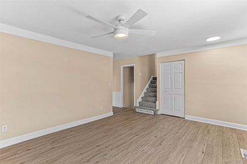 14488 Summerside St, Livonia, MI, 48154-4536 | Card Image