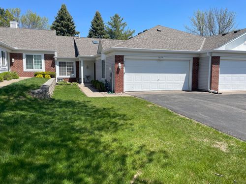 7524 Ojibway Park Rd, Woodbury, MN, 55125-4303 | Card Image