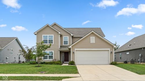 2389 Silver Spoon Dr, Greenfield, IN, 46140-5568 | Card Image