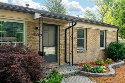 1036 Maple Rd, Ann Arbor, MI, 48103-2838 | Card Image
