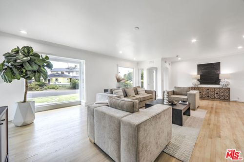 4640 Laurelgrove Ave, Studio City, CA, 91604 | Card Image