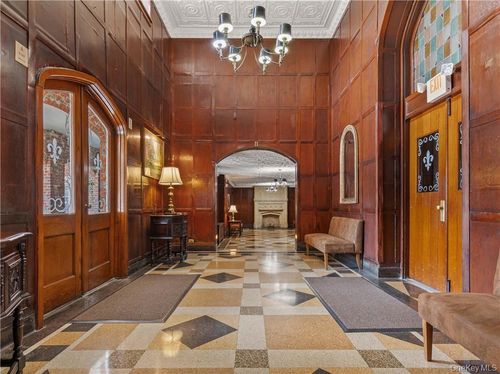 apt-b43-270 Bronxville Rd, Bronxville, NY, 10708-2859 | Card Image