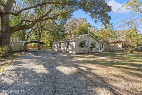 4044 Hunter Cir, Jacksonville, FL, 32207-4731 | Card Image