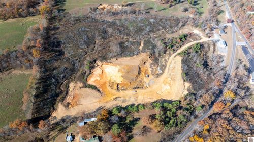 13217 State Route 121 S, New Concord, KY, 42076-9273 | Card Image