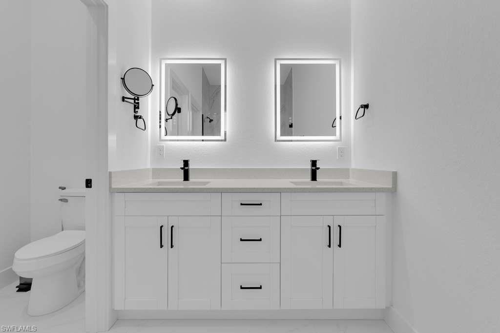Residential Lease in LEHIGH ACRES 5