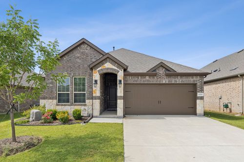 11004 Los Alamos Dr, Aubrey, TX, 76227-3341 | Card Image
