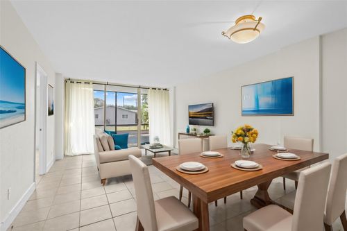 apt-1c-111 Royal Park Dr, Oakland Park, FL, 33309-5876 | Card Image