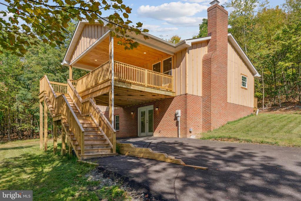 Ford Fields Rd, Myersville, MD 21773