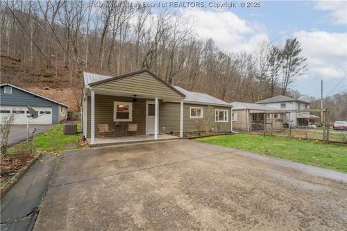 4175 Rich Fork Rd, Charleston, WV, 25312-7259 | Card Image