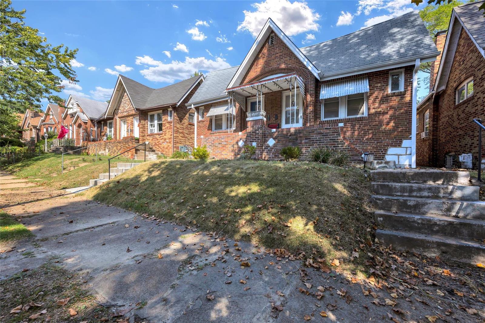 Fairview Ave, Saint Louis, MO 63116