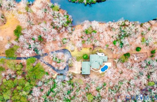 8908 Thomas Higgs Ct, Toano, VA, 23168-9453 | Card Image