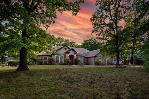 221 County Road 2308, Mineola, TX, 75773-8127 | Card Image