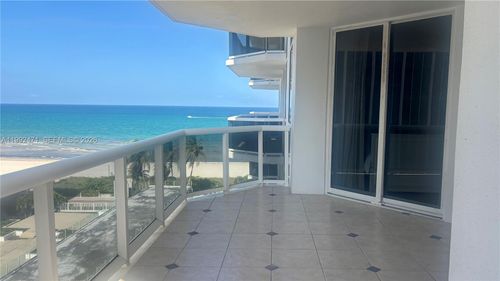 808-4779 Collins Ave, Miami Beach, FL, 33140-3251 | Card Image