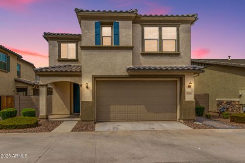 1555 S Loren Ln, Gilbert, AZ, 85296-2705 | Card Image