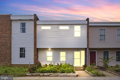 1233 Magnolia Ln, HERNDON, VA, 20170-3828 | Card Image