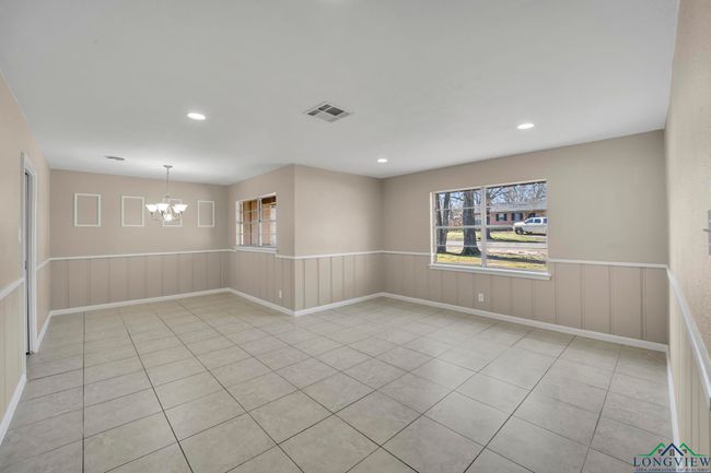 1826 Sybil Ln, House other with 3 bedrooms, 2 bathrooms and null parking in Tyler TX | Image 4