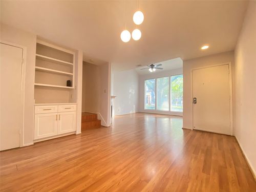 apt-605-2601 S Braeswood Blvd, Houston, TX, 77025-2814 | Card Image