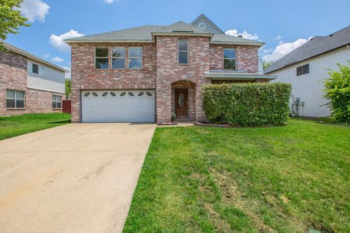 3148 Pine Valley Dr, Grand Prairie, TX, 75052-7507 | Card Image
