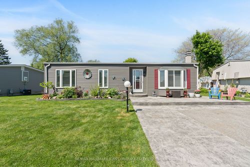 8 Kawartha Rd, Newcastle, ON, L1B1B9 | Card Image