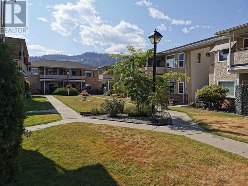 11-13620 Victoria Rd N, Summerland, BC, V0H1Z0 | Card Image
