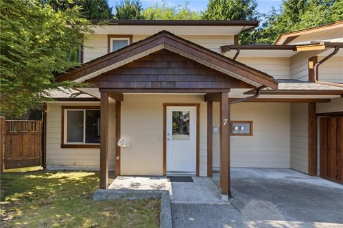 7-1626 Holly Cres, Ucluelet, BC, V0R3A0 | Card Image