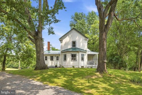 1801 Old Chapel Rd, BOYCE, VA, 22620-2307 | Card Image