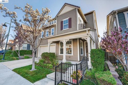 4915 Shelton St, Dublin, CA, 94568-4840 | Card Image