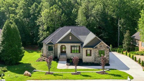 548 Verdae Dr, Spartanburg, SC, 29301-5384 | Card Image