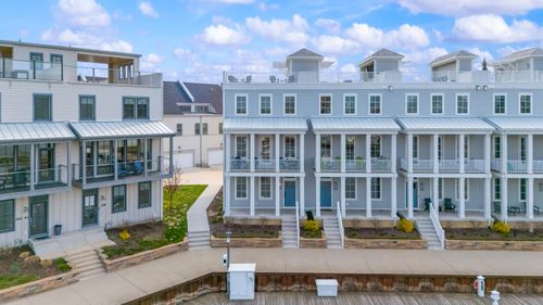 152 Mariners Cv, Saint Joseph, MI, 49085-1580 | Card Image