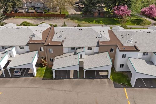 30-7715 Luckakuck Pl, Chilliwack, BC, V2R3N6 | Card Image