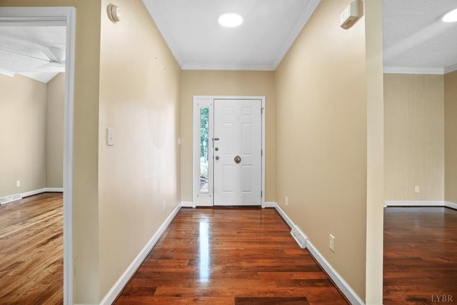 152 Fairwinds Ct, Townhouse with 3 bedrooms, 3 bathrooms and null parking in Forest VA | Image 11