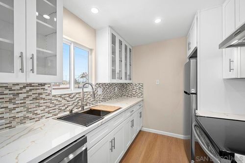 5-4203 Idaho, San Diego, CA, 92104 | Card Image