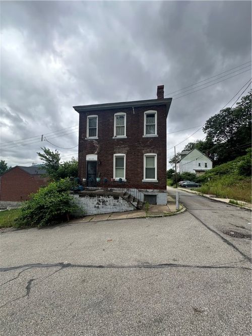 1911 B, Central North Side, PA, 15212 | Card Image