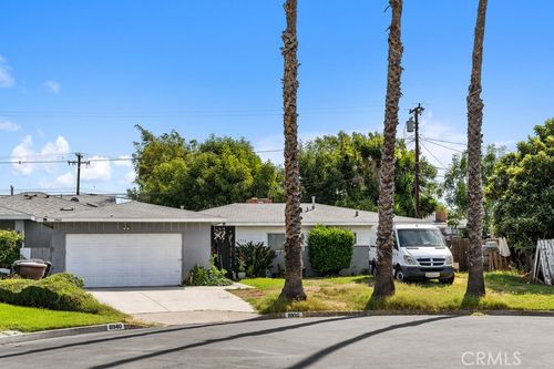 8936 Aberdeen Ln, Garden Grove, CA, 92841-2329 | Card Image