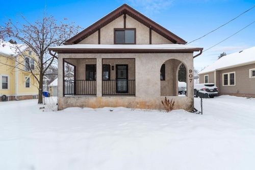 907 W Oklahoma Street, APPLETON, WI, 54914 | Card Image