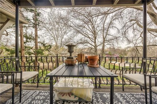 d-10746 Glenwood St, Overland Park, KS, 66211-1129 | Card Image