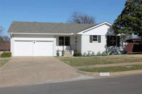 9016 Hackney Ln, Dallas, TX, 75238-3710 | Card Image