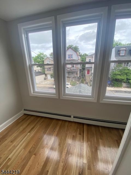 Residential Lease in Newark City