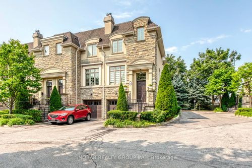 9-208 La Rose Ave, Toronto, ON, M9P1B5 | Card Image