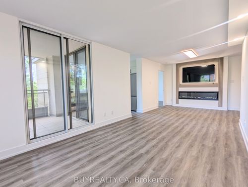 308-256 Doris Ave, North York, ON, M2N6X8 | Card Image