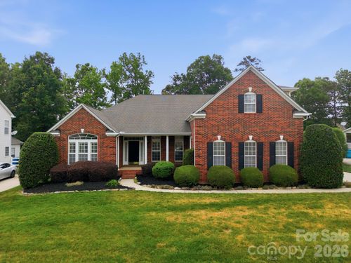 1113 Butterburr Dr, Matthews, NC, 28104-6229 | Card Image