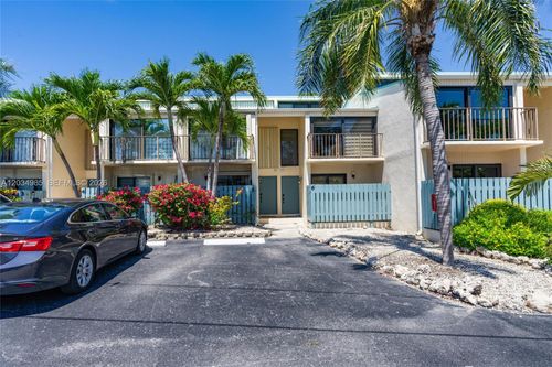 k5-87200 Overseas Hwy, Islamorada, FL, 33036-3144 | Card Image