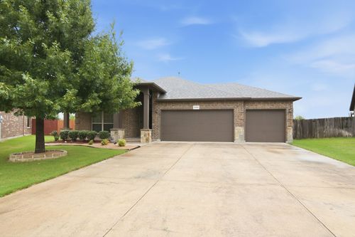 2444 Half Moon Bay Ln, Fort Worth, TX, 76177-3014 | Card Image