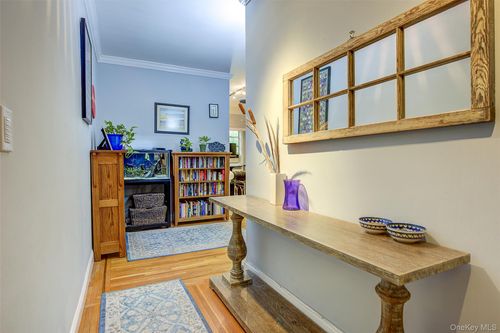 apt-a6e-117 Park Ln S, Kew Gardens, NY, 11418-1024 | Card Image